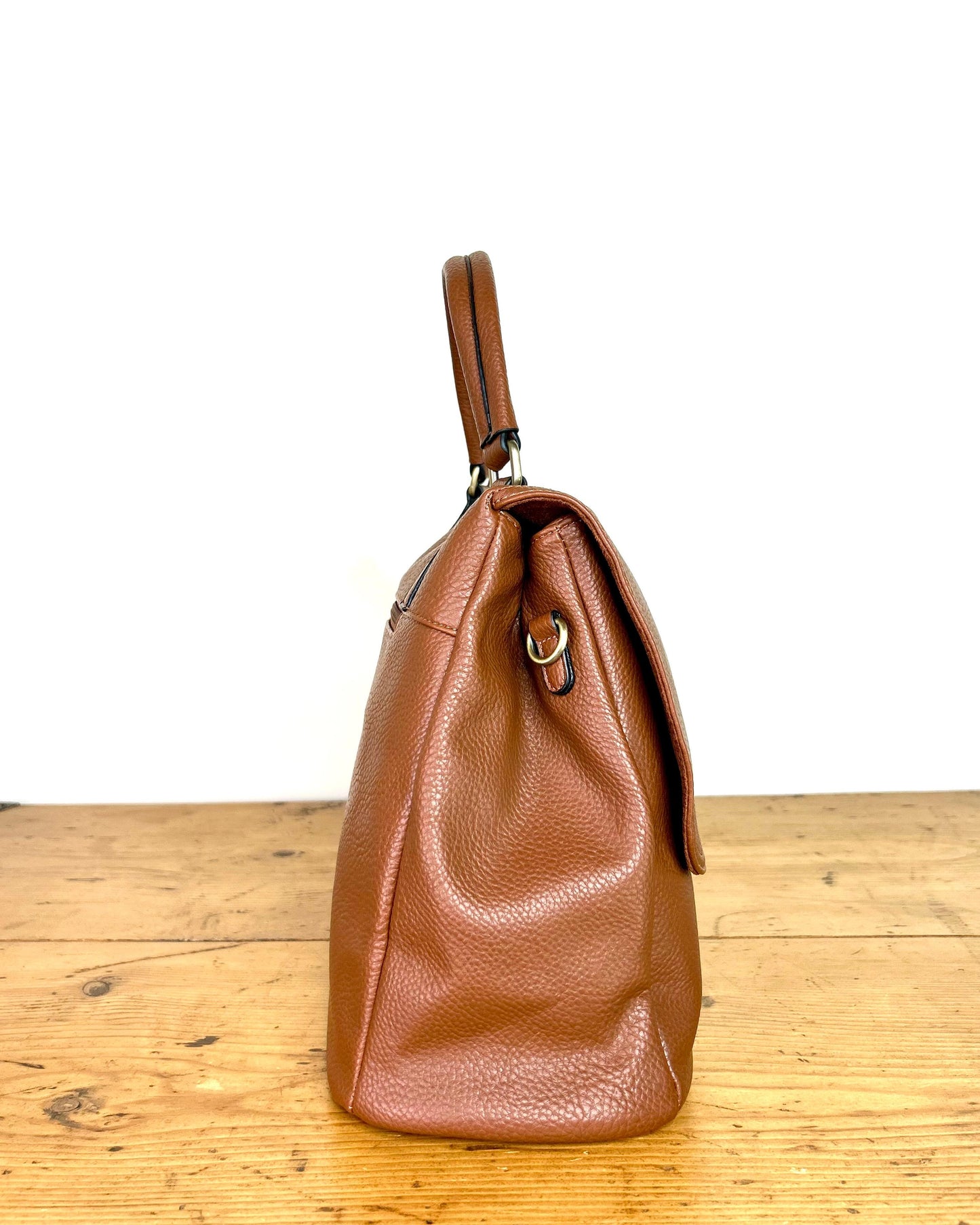 Borsa Livia